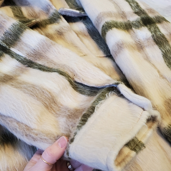 American Eagle Brushed Check Oversized Shacket Coat Size Small - Picture 11 of 11